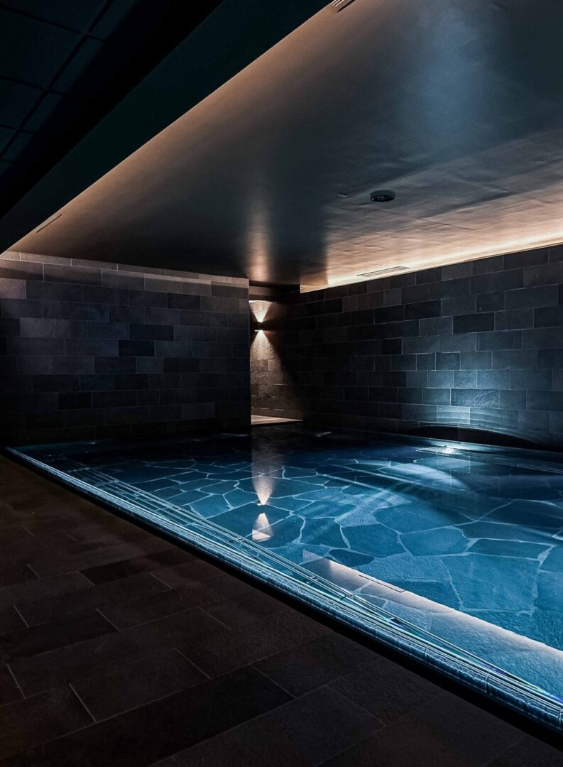 pool earth spa