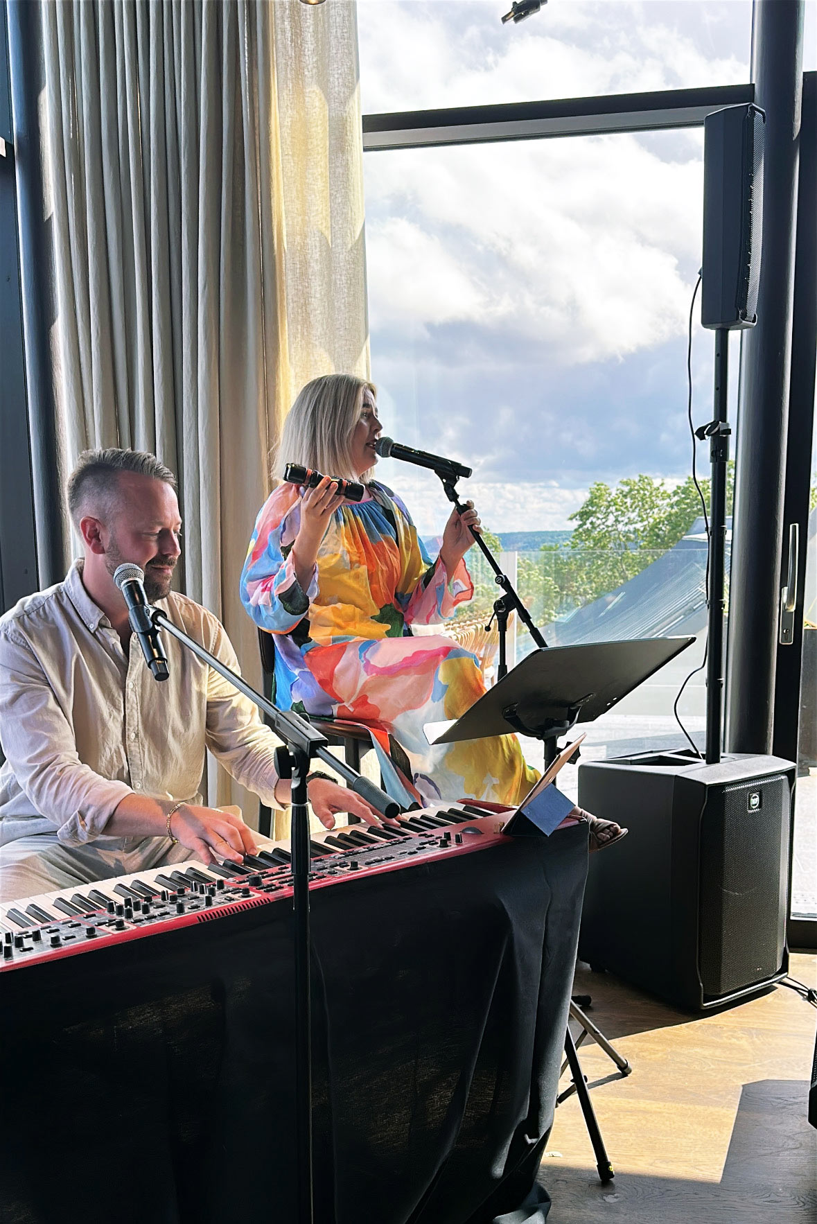 Livemusik på Sommartid takbar